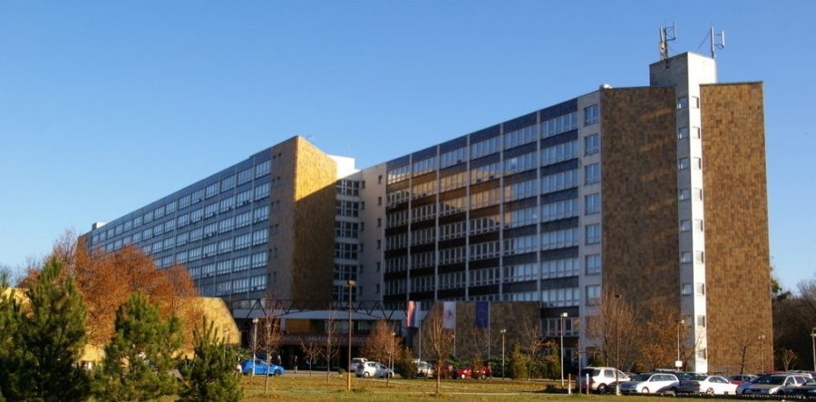 Экономический университет в Братиславе: обзор и преимущества обучения для студентов из стран СНГ - 1