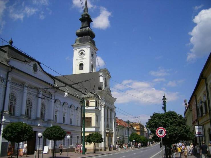 Метрополией северо-восточной Словакии, которая таит в себе уникальность и культурную смесь словаков, поляков, украинцев и русских, является Прешов