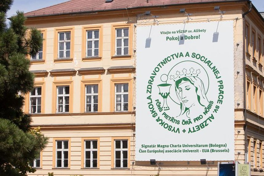 Частный медицинский университет в Братиславе
