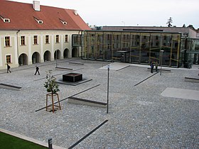 Подвір’я Технічного університету в Брно
